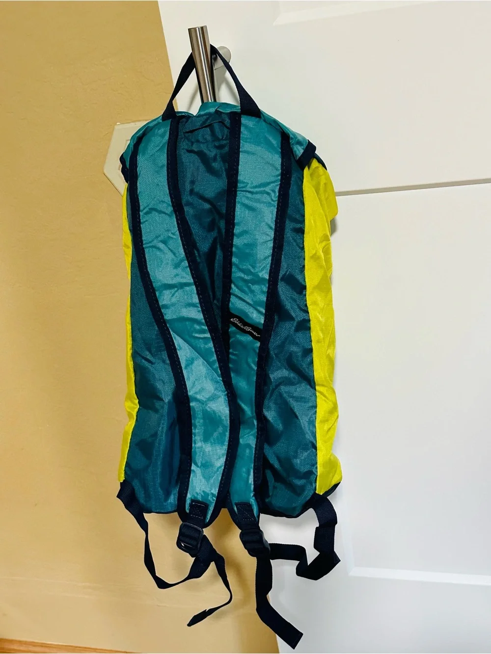 Eddie Bauer lightweight eddie